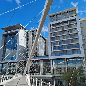 century-city-letting.hotels-capetown.com/
